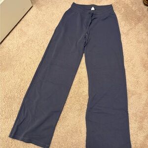 Aritzia Gray Waffle Sweatpants